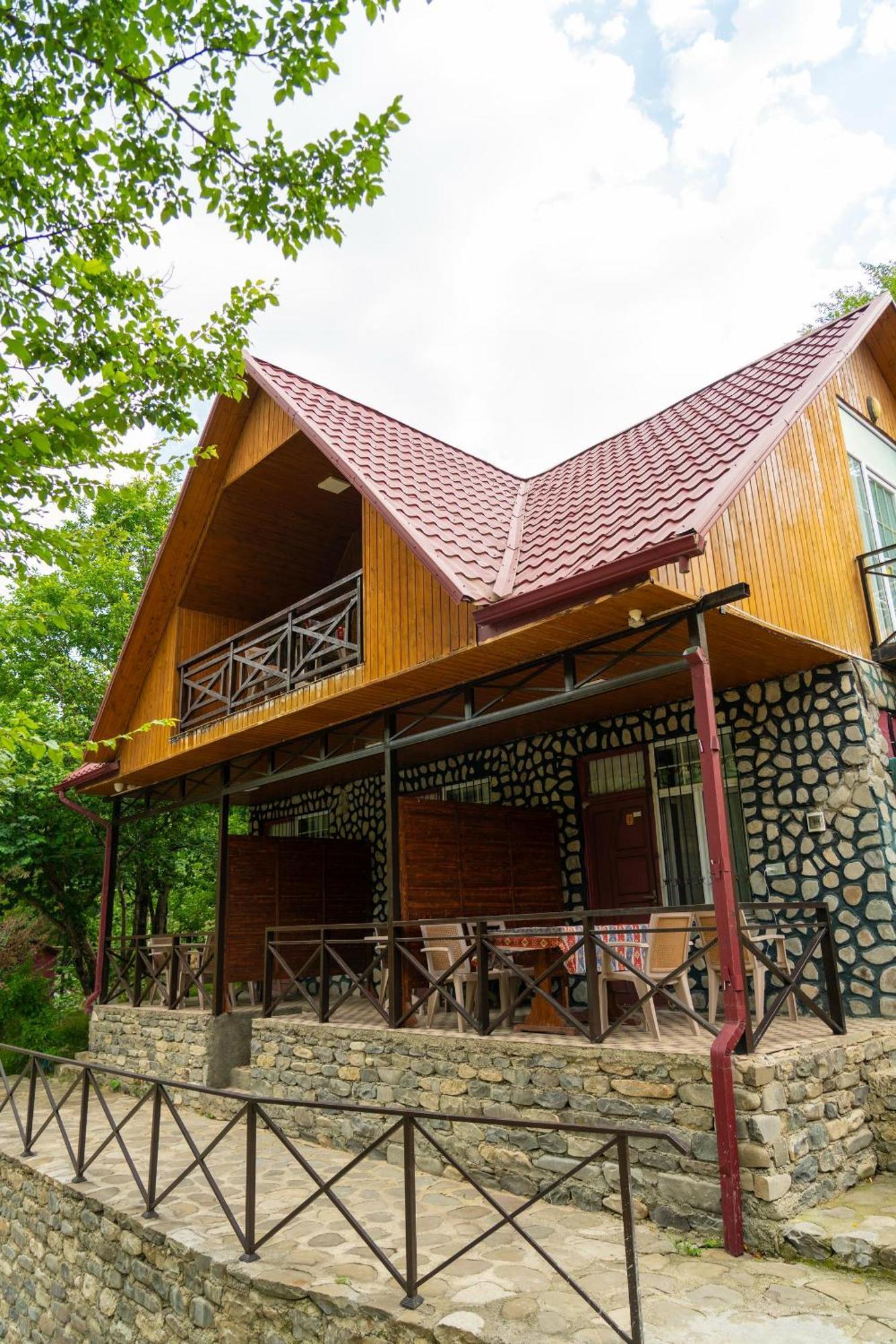 Quba Ugur Hotel エクステリア 写真