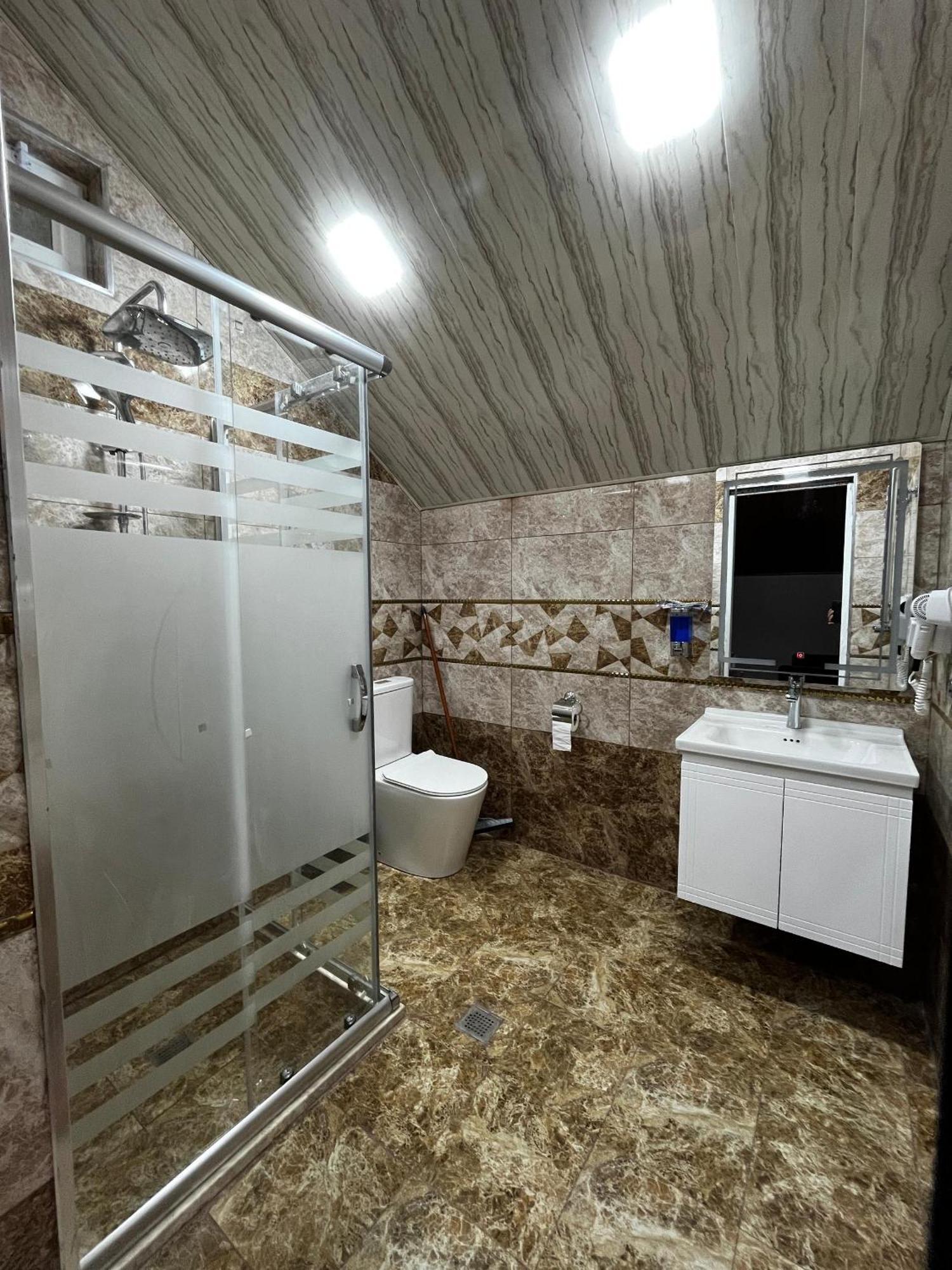 Quba Ugur Hotel エクステリア 写真